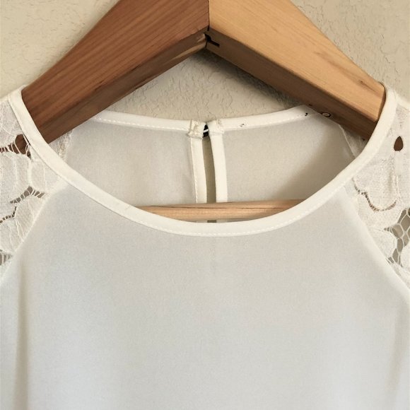 Unbranded Floral Lace Sleeve Blouse - Picture 3 of 8